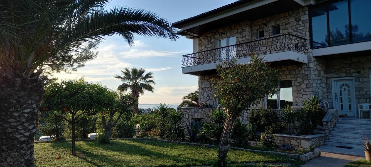 Seaside View Villa Hanioti Exteriör bild